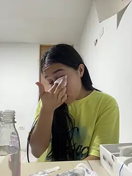 Amelia Rivas online show from April 2026 10:46:01 AM