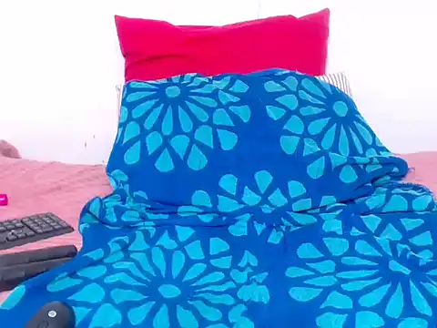 SexyLolah1 online show from November 2025 05:03:01 PM