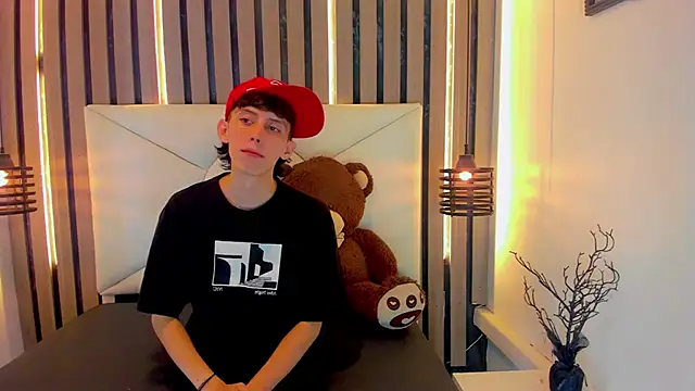 Snapshot of thaigo_twink38 chatting on June 2026 04:42:02 AM thaigo twink38 online show from June 2026 04:42:02 AM