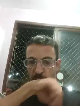 Snapshot of Art9i34art chatting on February 2026 04:09:01 AM Art9i34art online show from February 2026 04:09:01 AM