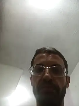 Snapshot of Art9i34art chatting on March 2026 01:45:01 AM Art9i34art online show from March 2026 01:45:01 AM