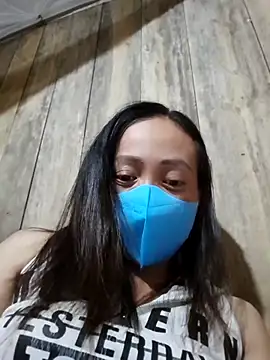 Snapshot of Tuyet_xx chatting on October 2025 02:49:01 PM Tuyet xx online show from October 2025 02:49:01 PM