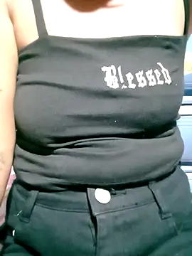 Hotmommax online show from January 2026 06:44:02 PM