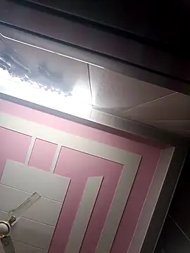 Snapshot of Tanya-905 chatting on April 2026 05:32:01 PM Tanya-905 online show from April 2026 05:32:01 PM