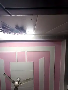 Snapshot of Tanya-905 chatting on April 2026 05:35:02 PM Tanya-905 online show from April 2026 05:35:02 PM