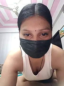 Snapshot of Tanya-905 chatting on April 2026 05:31:02 PM Tanya-905 online show from April 2026 05:31:02 PM