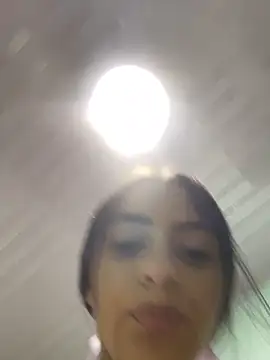 miluwatson online show from November 2025 08:09:01 PM