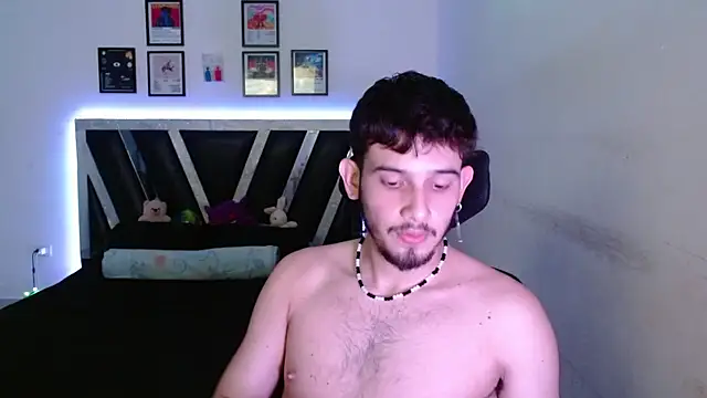 Snapshot of Sebasxxl12 chatting on December 2025 06:21:02 AM Sebasxxl12 online show from December 2025 06:21:02 AM