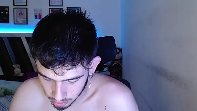 Snapshot of Sebasxxl12 chatting on February 2026 10:30:01 PM Sebasxxl12 online show from February 2026 10:30:01 PM