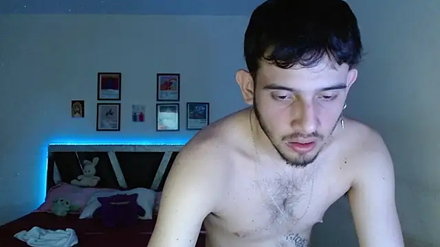 Snapshot of Sebasxxl12 chatting on February 2026 09:17:01 AM Sebasxxl12 online show from February 2026 09:17:01 AM