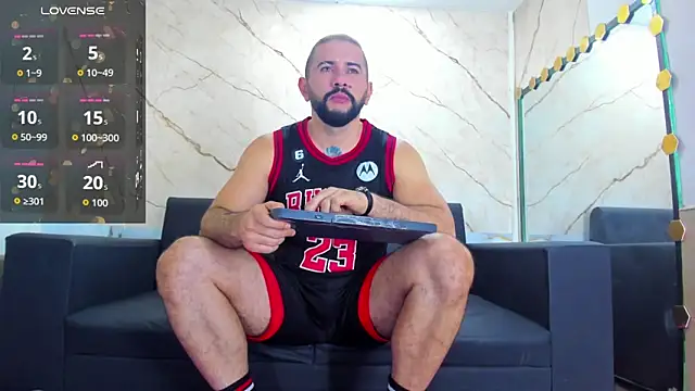 isaac franko online show from November 2025 10:01:02 PM