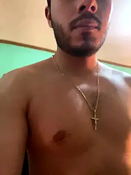 Snapshot of Zafirito chatting on November 2025 08:33:02 PM Zafirito online show from November 2025 08:33:02 PM