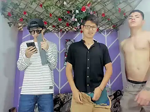 nexusboyhot online show from October 2025 07:33:02 PM