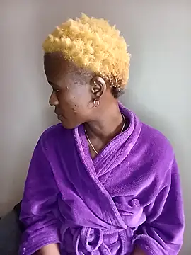 Snapshot of SweetMelodyXXX chatting on October 2025 07:53:01 AM SweetMelodyXXX online show from October 2025 07:53:01 AM