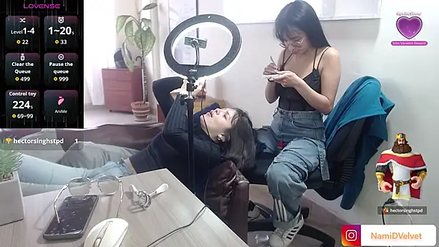 NamiDVelvet online show from October 2025 08:07:01 PM