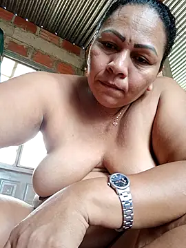 Snapshot of Dirty_Candy chatting on December 2025 07:53:02 PM Dirty Candy online show from December 2025 07:53:02 PM