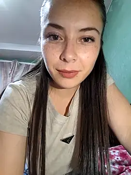 Snapshot of EmmaValencia_ chatting on November 2025 05:29:01 AM EmmaValencia online show from November 2025 05:29:01 AM