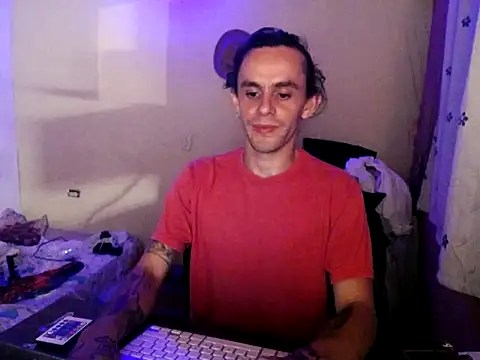 Snapshot of monroedelrey chatting on October 2025 12:26:01 AM monroedelrey online show from October 2025 12:26:01 AM