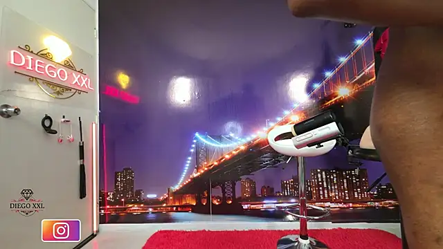 Snapshot of DiegoXL111 chatting on April 2026 10:21:01 AM DiegoXL111 online show from April 2026 10:21:01 AM