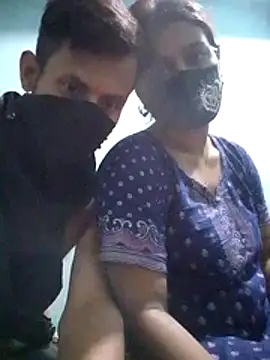 boni09 online show from November 2025 03:06:02 AM