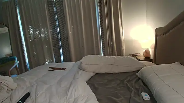 Snapshot of ClaireZX chatting on October 2025 07:58:02 PM ClaireZX online show from October 2025 07:58:02 PM