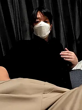 yuuukiiiip online show from September 2025 12:10:01 PM