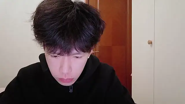 hangzi-0011 online show from November 2025 10:41:02 AM