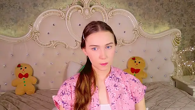 OliviaLay online show from December 2025 11:19:01 AM