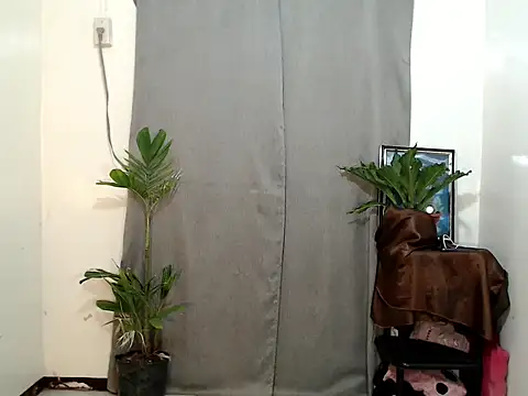 Snapshot of amandareddragon chatting on March 2026 05:13:02 PM amandareddragon online show from March 2026 05:13:02 PM