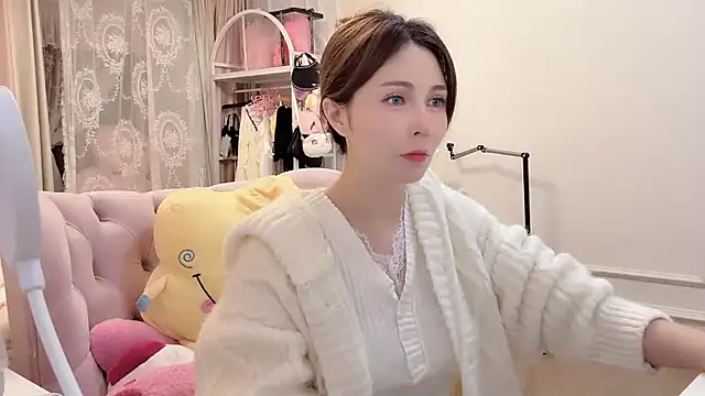 Titi-175 online show from November 2025 12:07:01 PM