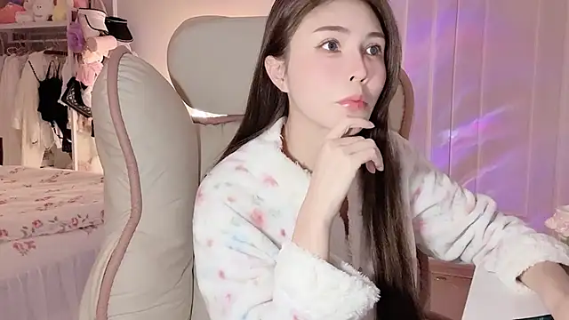 Snapshot of Titi-175 chatting on March 2026 11:03:01 AM Titi-175 online show from March 2026 11:03:01 AM