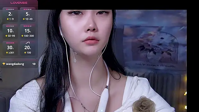 wanwan6377 online show from October 2025 01:12:01 PM