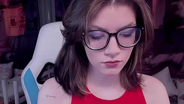 Snapshot of CathyAdams chatting on February 2026 06:28:01 AM CathyAdams online show from February 2026 06:28:01 AM