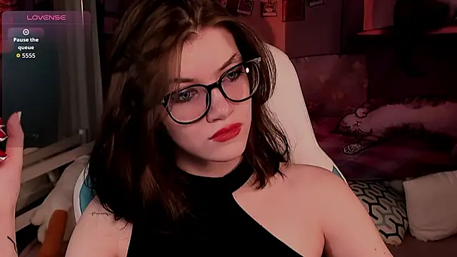 Snapshot of CathyAdams chatting on March 2026 06:28:02 AM CathyAdams online show from March 2026 06:28:02 AM