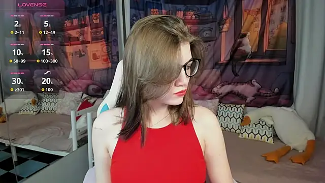Snapshot of CathyAdams chatting on April 2026 06:19:01 AM CathyAdams online show from April 2026 06:19:01 AM
