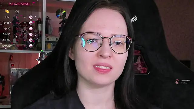 Snapshot of power_robynn chatting on March 2026 02:44:01 PM power robynn online show from March 2026 02:44:01 PM