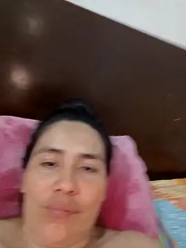 single-mother-indecent- online show from November 2025 01:32:01 PM