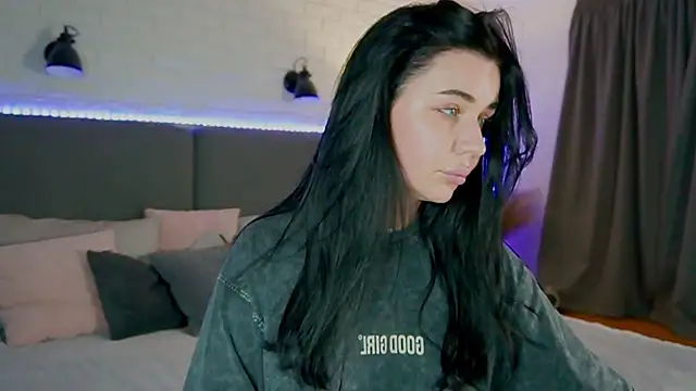 Snapshot of Black___Barbie chatting on September 2025 07:52:02 PM Black Barbie online show from September 2025 07:52:02 PM