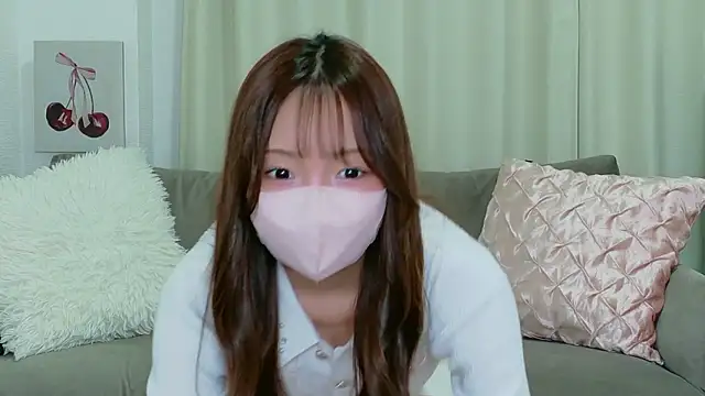 Seira  nn online show from November 2025 01:18:02 PM