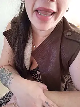 Snapshot of Amarteverdaderamente chatting on July 2026 03:22:01 PM Amarteverdaderamente online show from July 2026 03:22:01 PM