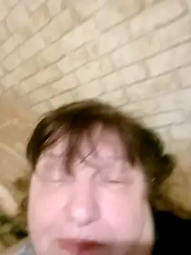 Apeesynka55211 online show from December 2025 07:31:01 PM