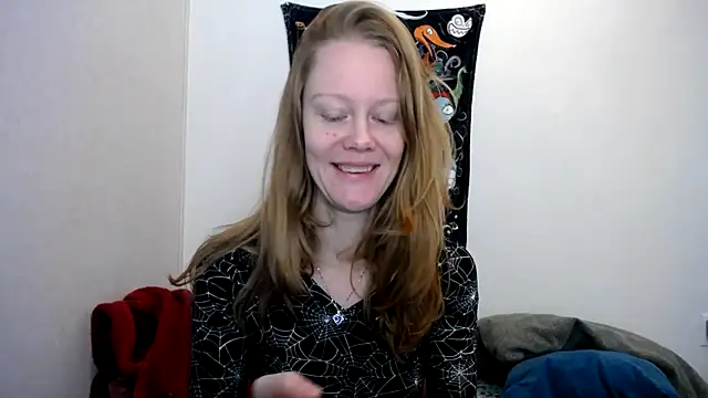 Snapshot of naughtyfox89 chatting on October 2025 04:31:02 PM naughtyfox89 online show from October 2025 04:31:02 PM