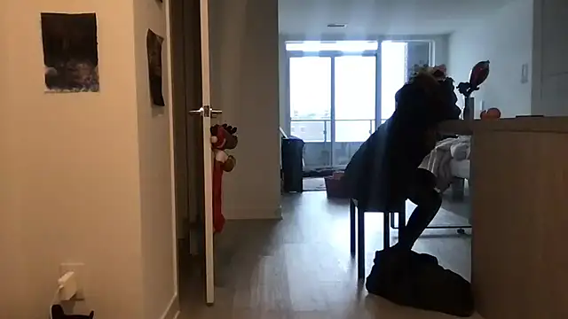 tia   fox online show from February 2026 06:37:02 PM