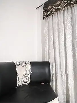 Snapshot of RobertaxGutierrez chatting on October 2025 08:14:01 AM RobertaxGutierrez online show from October 2025 08:14:01 AM