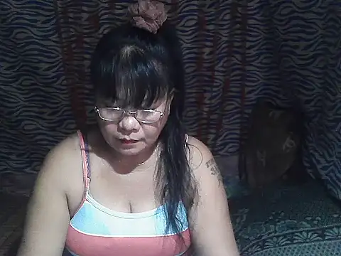 Snapshot of joy_cute chatting on February 2026 11:01:01 PM joy cute online show from February 2026 11:01:01 PM