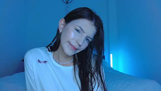 Snapshot of _SkyLine_x chatting on October 2025 01:12:02 PM  SkyLine x online show from October 2025 01:12:02 PM