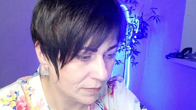 Ashley Brookss online show from December 2025 07:53:02 PM