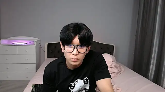 Snapshot of KaiChicken chatting on November 2025 10:09:01 PM KaiChicken online show from November 2025 10:09:01 PM