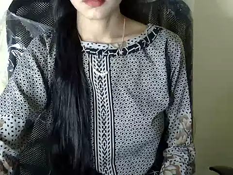 Snapshot of Shazi_1 chatting on December 2025 04:51:02 AM Shazi 1 online show from December 2025 04:51:02 AM