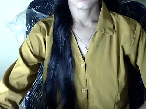 Snapshot of Shazi_1 chatting on December 2025 05:10:02 PM Shazi 1 online show from December 2025 05:10:02 PM